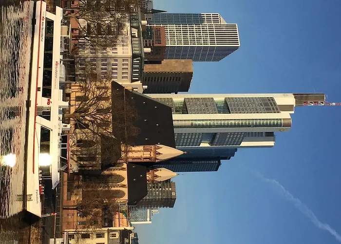 كارلتون فرانكفورت