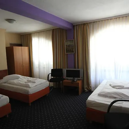 Carlton 3* Frankfurt am Main