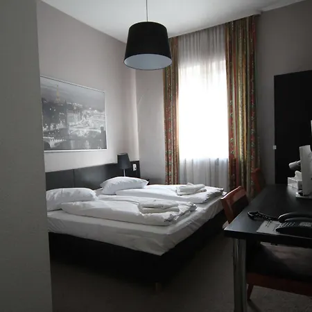 Carlton Frankfurt nad Mohanem